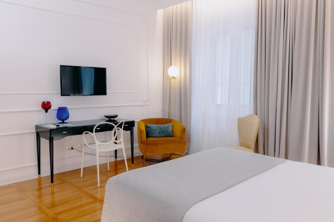 Viandantehome, Luxury Rooms Trieste Bagian luar foto